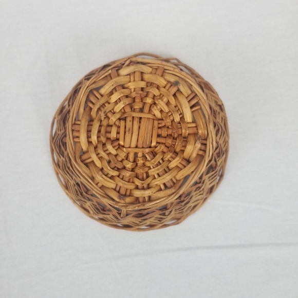 Set of three vintage wicker baskets - Picture 8 of 15